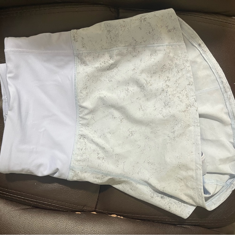 Lululemon lilac speckled speed shorts